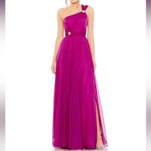 Mac Duggal 55820 Strappy One Shoulder Dress size 2 NWT